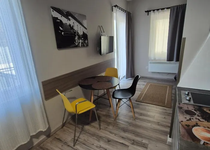 דירה Marusius Apartmanhaz *